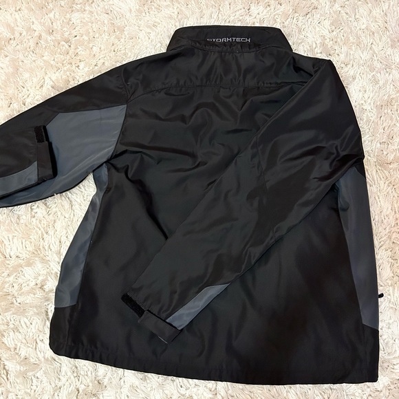 Stormtech Performance Lightweight Waterproof Jacket - Picture 4 of 4